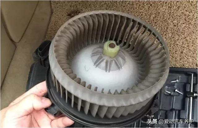 清洗空调蒸发箱的季节,怎么自己动手清洗汽车空调蒸发箱