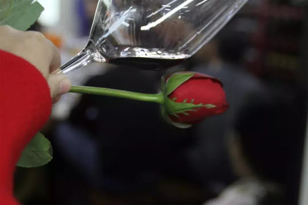 鍟嗗姟缁呭＋鍨嬬敺椋庢牸,鏃跺皻鍟嗗姟浼戦棽缁呭＋