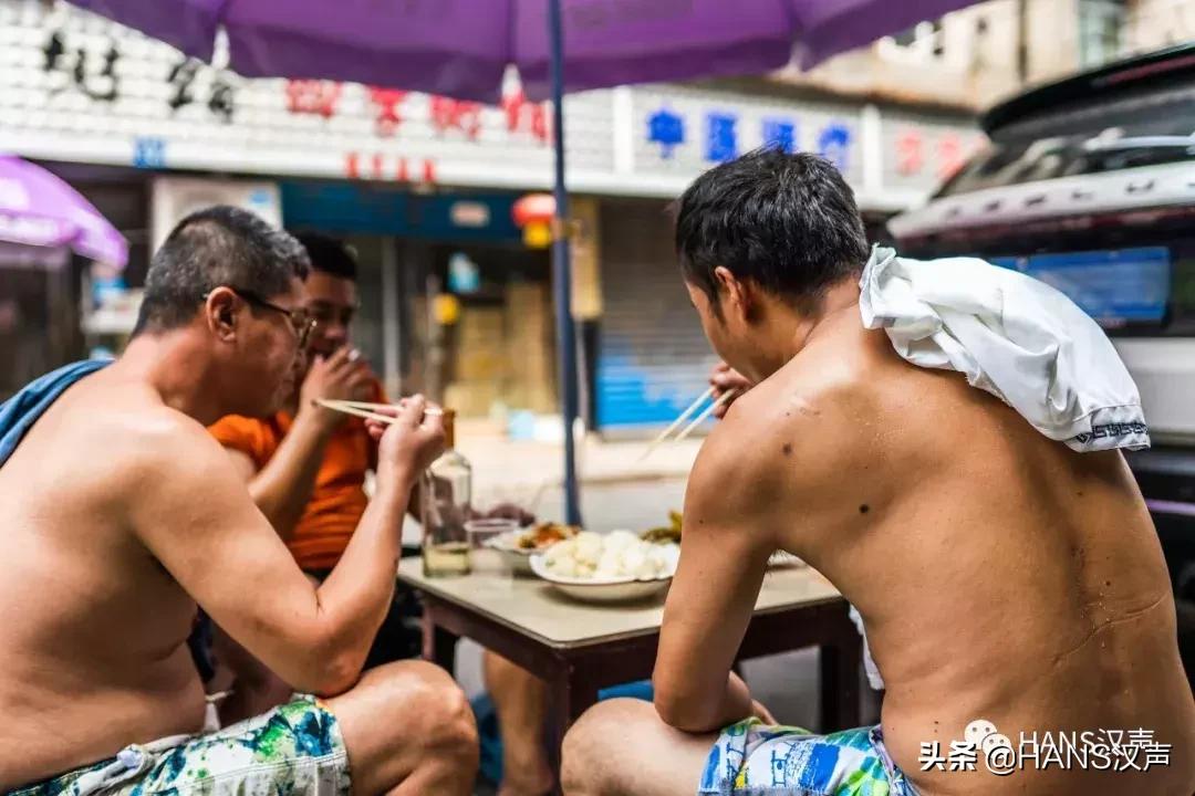 泡菜下酒越喝越有，汉口老杆的硬核下午茶