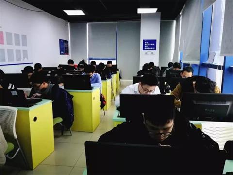 你为什么要选择这个行业呢,你为什么要选择深圳
