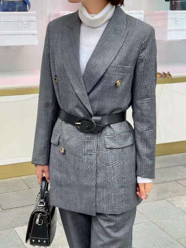 淡雅而高贵简单而干练气质出彩玛丝恩迪为你量身定做