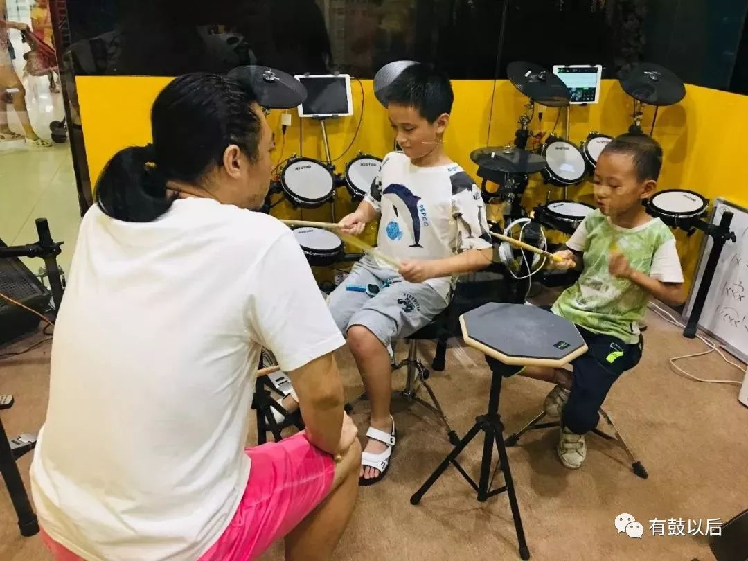 学架子鼓的10条好处,学习架子鼓能提高自信吗