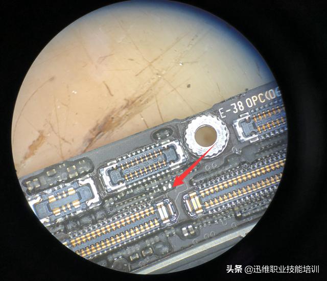 苹果手机开机花屏幕怎么解决,苹果手机一边花屏解决方法