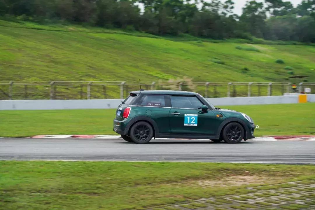 为了这场比赛，我买了一台MINI！