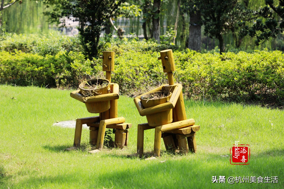 镇江美食三茅宫地锅鸡,镇江美食推荐锅盖面