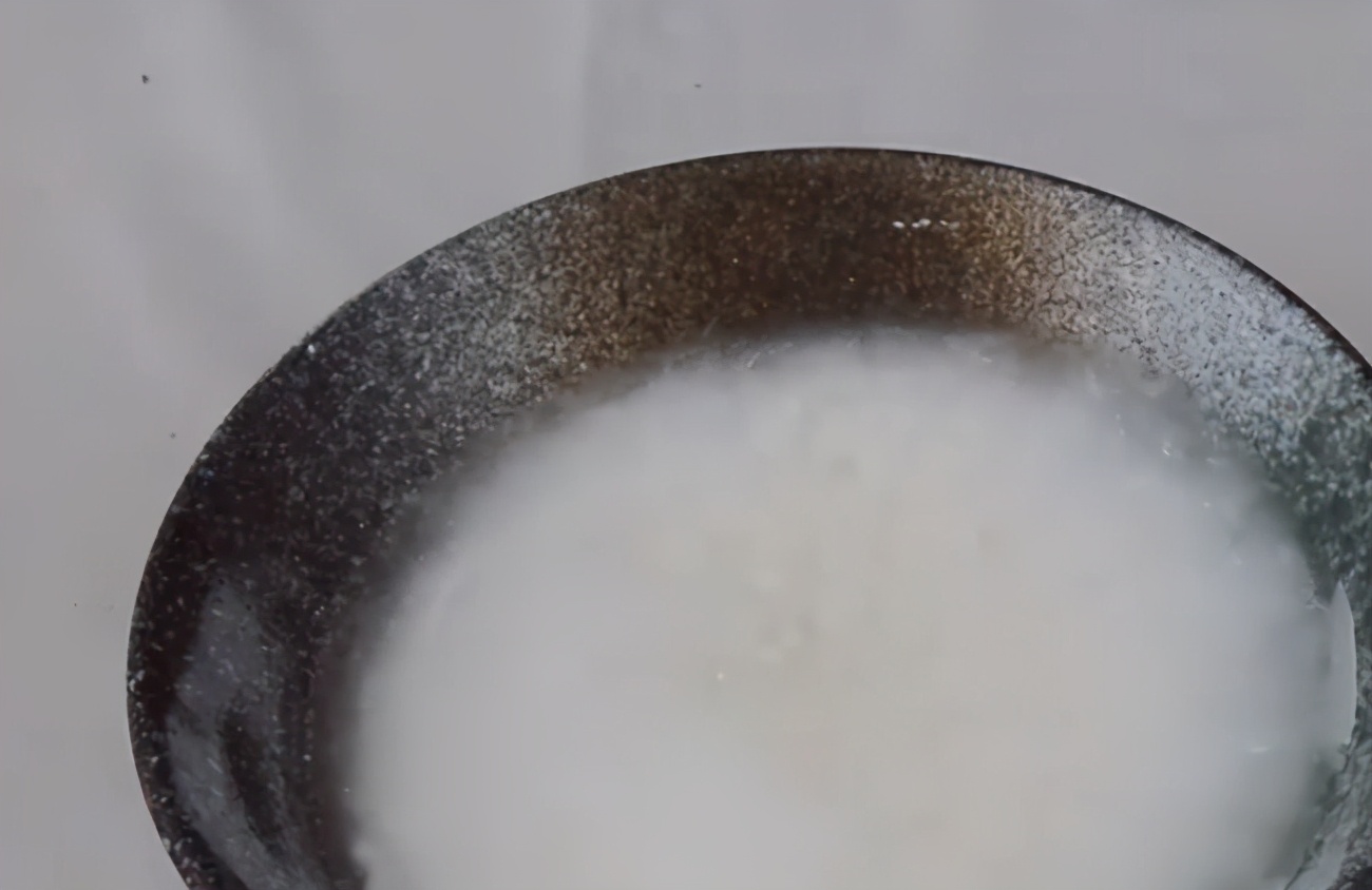 煮粥怎么煮才会有层次,煮粥的时候怎么不会溢出来