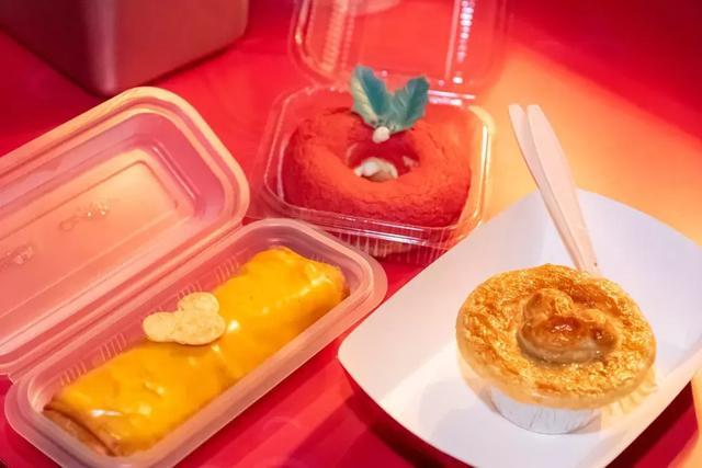 香港迪士尼乐园冰雪小镇好玩吗,最好玩的玩雪地方