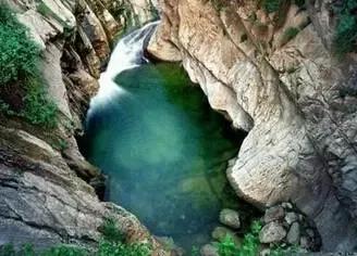 华山未解之谜长空栈道,华山黑龙潭和仰天池