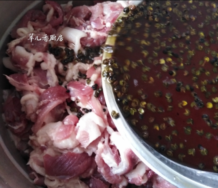 广式腊肠的配料和做法怎样更入味,正宗广味腊肠的配方