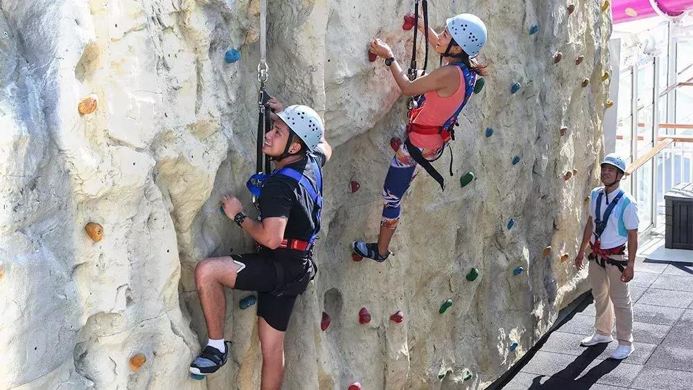 一次旅游3个城市,一家四口自由行旅游攻略国家