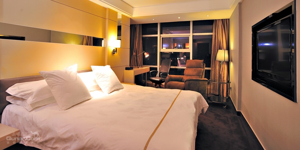 天无边，地无圆，来*疆新**旅游，这些事必须知道