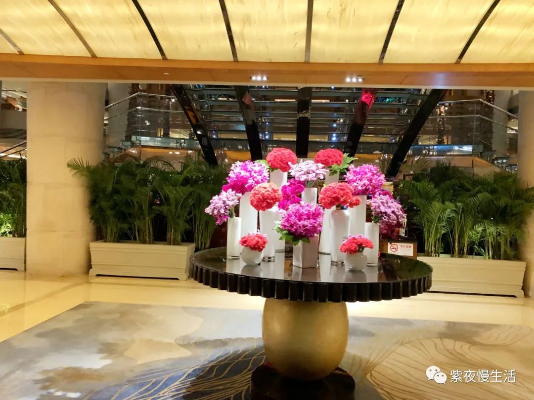 城市地标酒店,上海威斯汀酒店行政酒廊