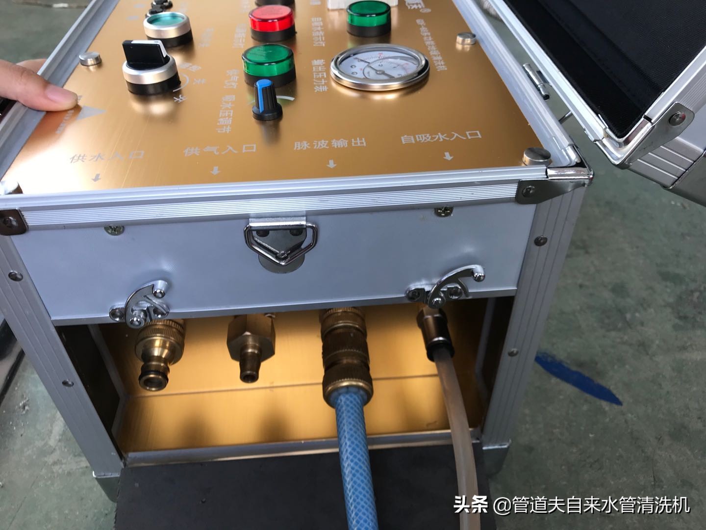 海绵弹清洗地暖详细操作步骤