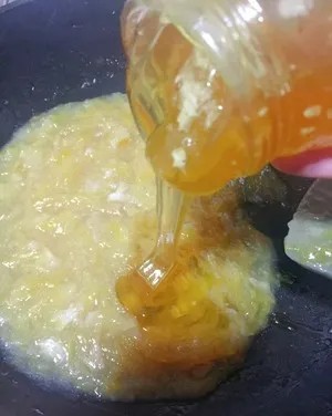 自制柠檬蜂蜜茶胜过奶茶店,柠檬茶怎么做简单又好喝不加蜂蜜