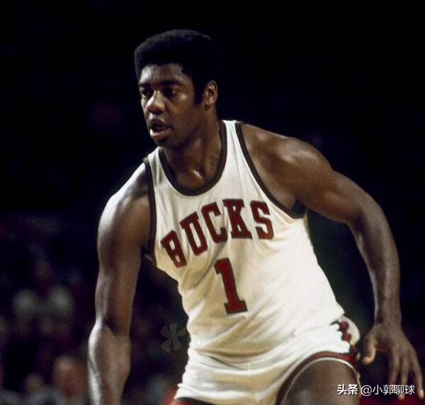 nba1号球星大全,nba十大封存球衣号码