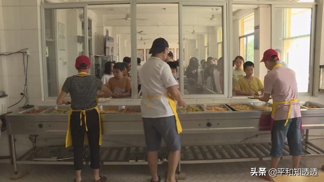 初三学校全封闭式管理,全封闭管理的初中学校