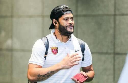 胡尔克和前妻恩爱,胡尔克谈前妻完整视频