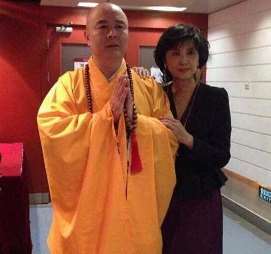 朱琳早期旧照 (朱琳一生未嫁人的原因)