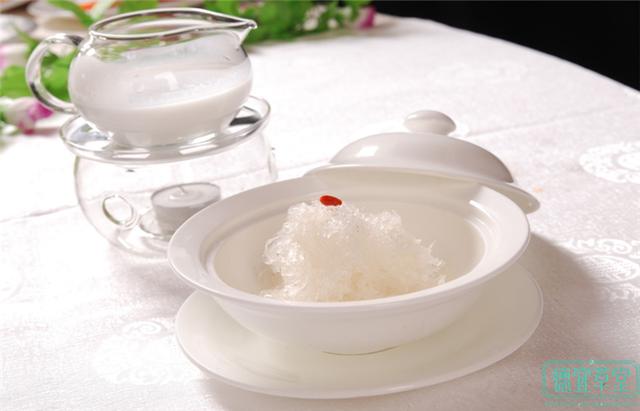 隔夜燕窝能吃吗,隔夜泡好的燕窝