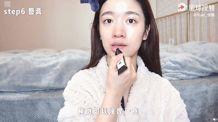 口红的错误涂法,错误的涂口红