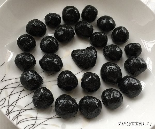 产后脱发太严重五大方法助你改善,产后脱发的原因及解决办法