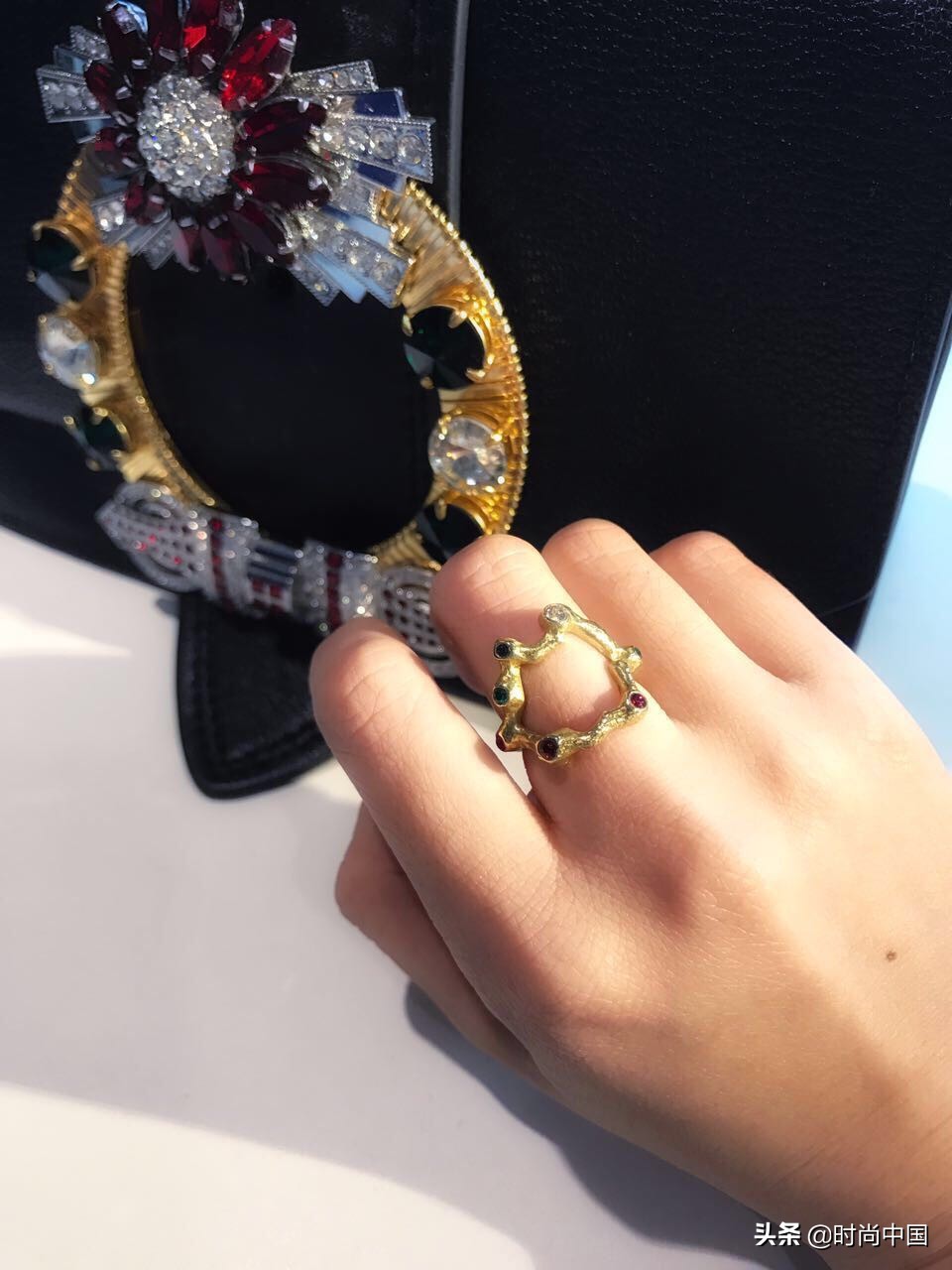 宝格丽戒指最经典款,宝格丽戒指经典款是哪一个