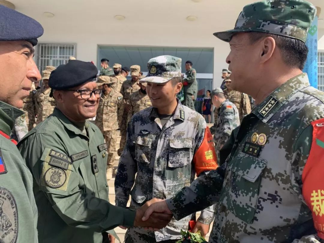 国际军事比赛队列,国际军事比赛维语版