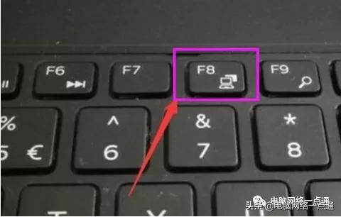电脑休眠后无法唤醒黑屏win10,win10笔记本黑屏故障图片