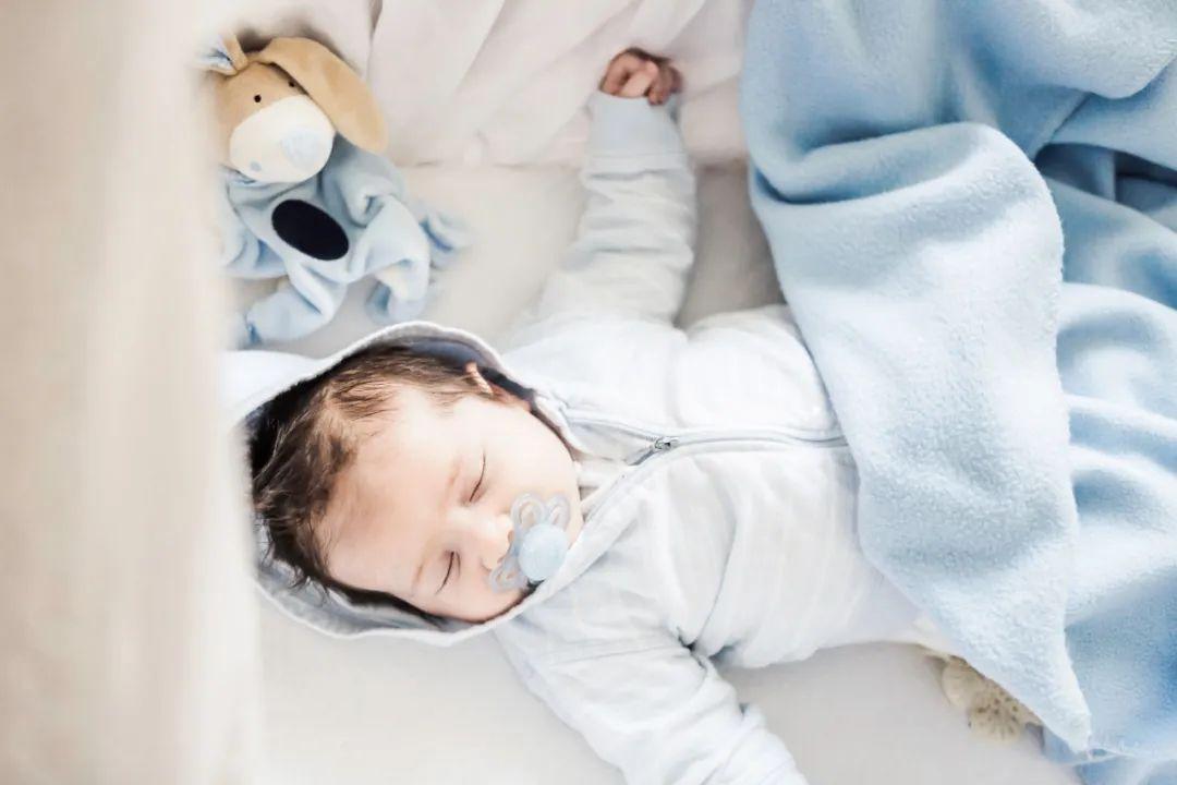 五个月宝宝变睡渣,6岁孩子是个睡渣怎么办