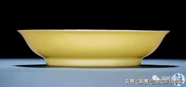 2022瓷器拍卖前十,各朝代瓷器市场估价