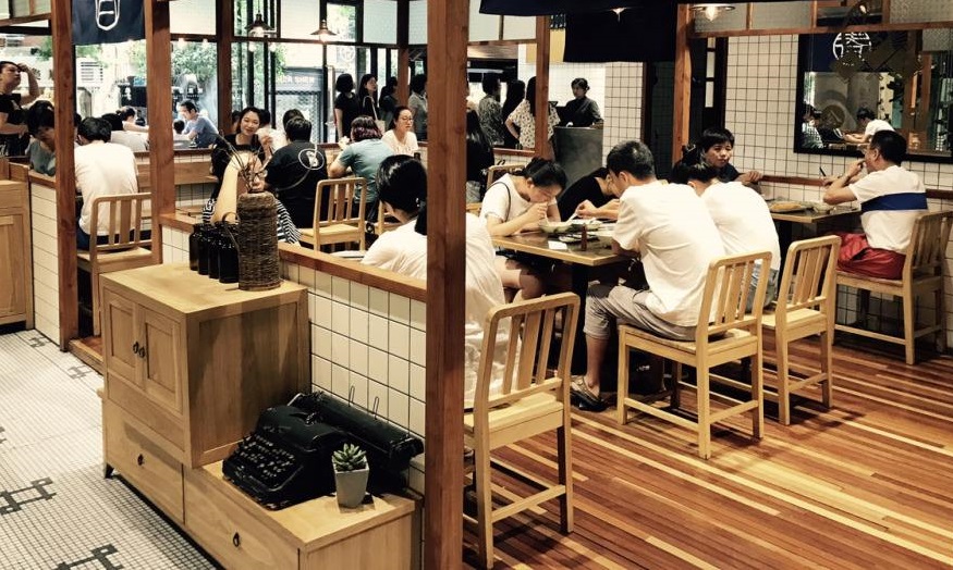 90后小伙子卖烧饼年入百万,卖烧饼一年能赚多少钱