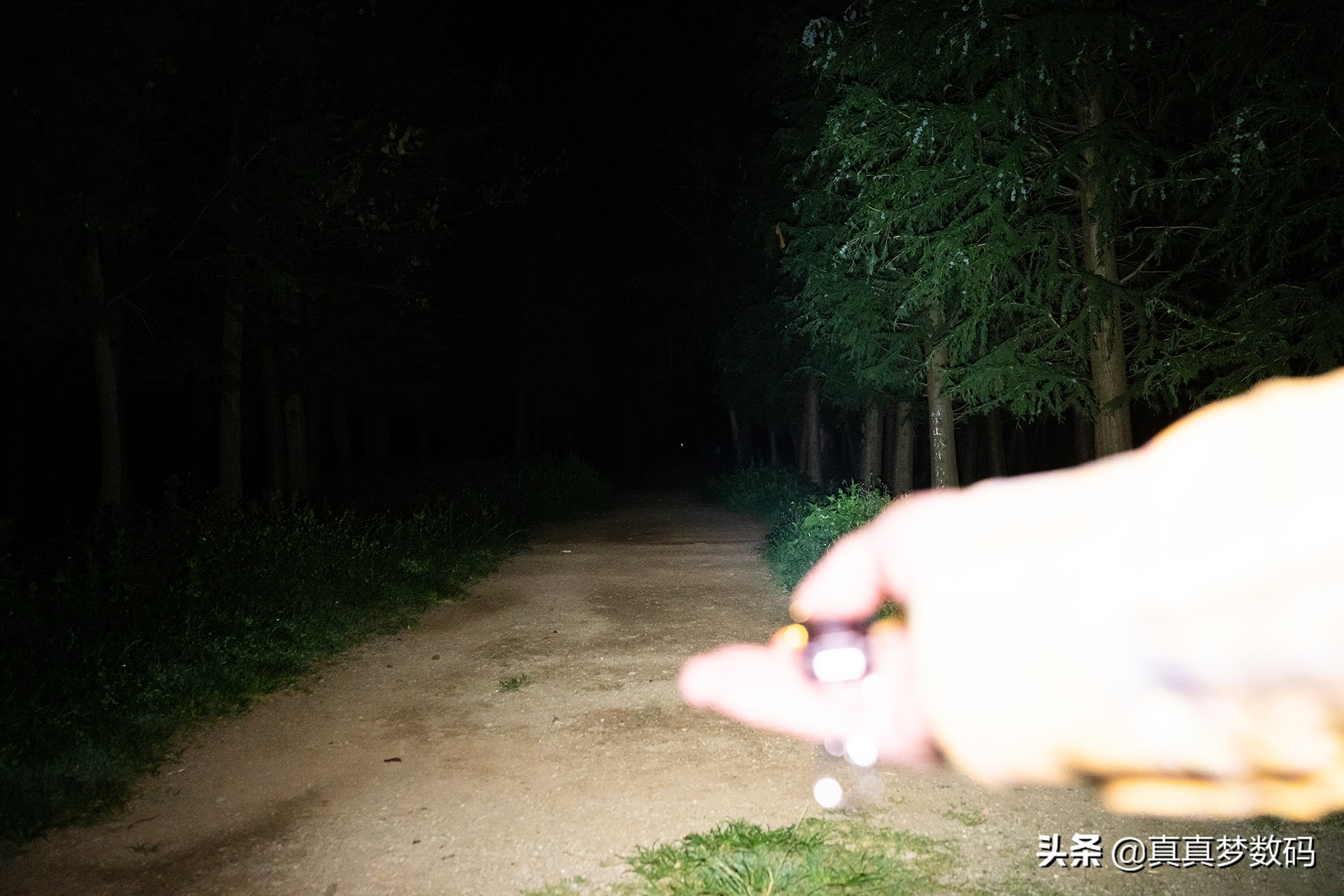 强光手电测评40个灯珠,强光手电评测推荐