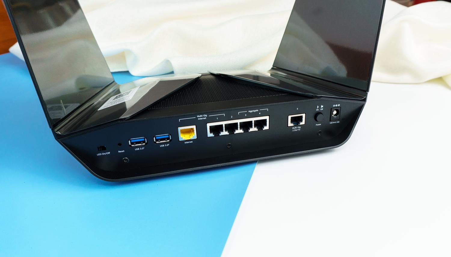 网件rax夜鹰系列,夜鹰rax200网件怎么样