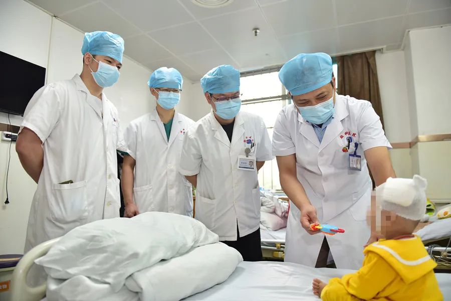 金鑫医生在哪个医院,金鑫医生的个人资料