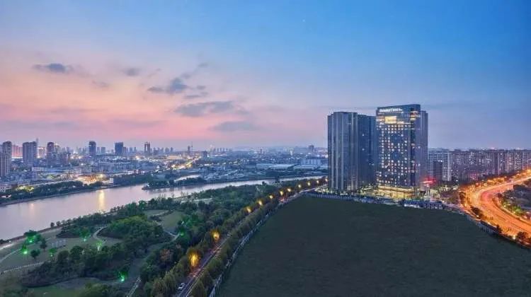 苏州新开希尔顿逸林酒店,苏州希尔顿逸林酒店地址