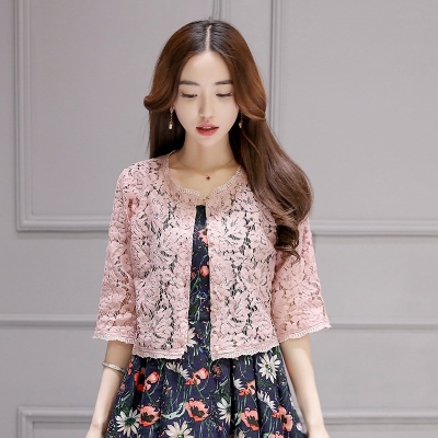 长相惊艳的女人穿搭技巧,显老的人如何穿搭女