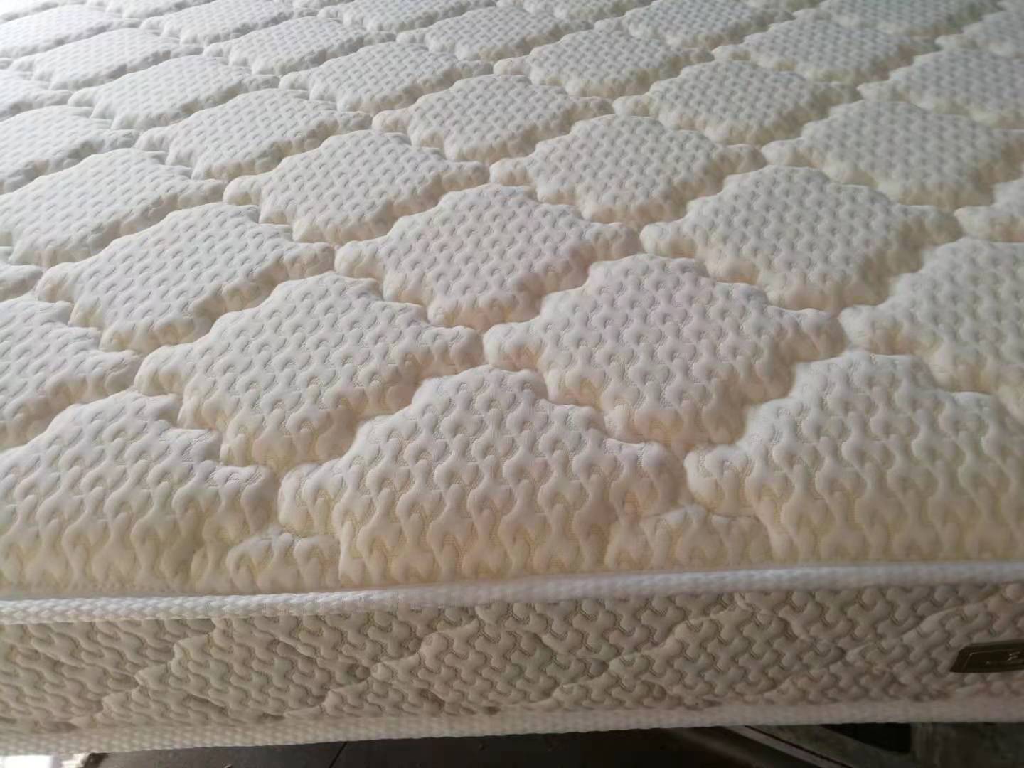 床垫买什么样的床垫好,床垫要选什么床垫比较好呢