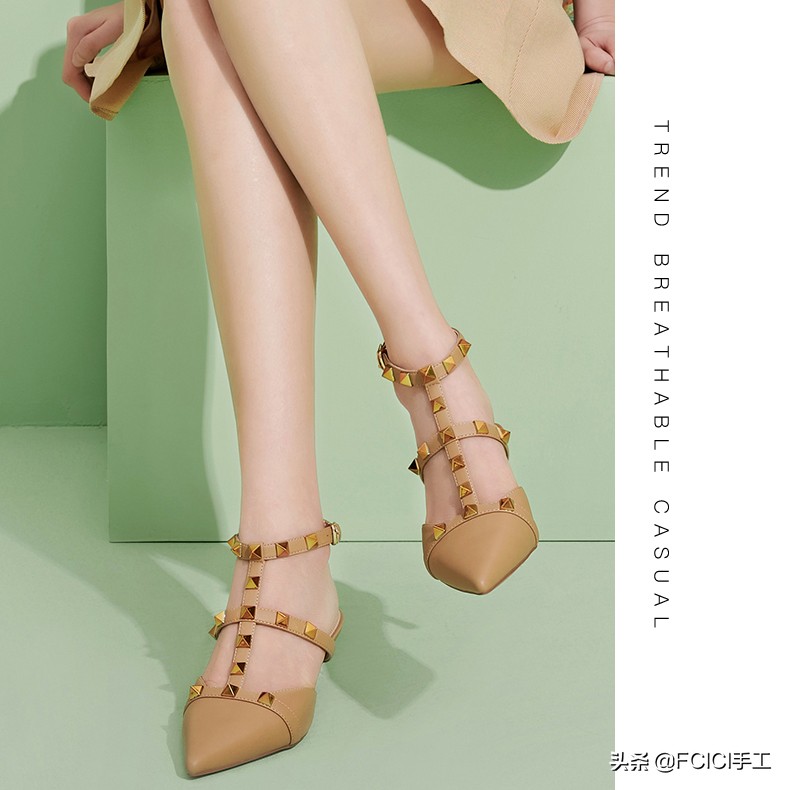 时尚圈最新爆款鞋子,性价比超高的时髦尖头鞋