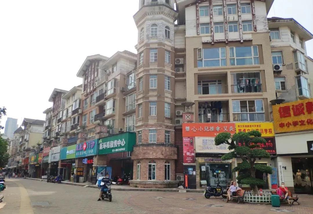 太意外！单价1万住光谷核心？一二手倒挂严重