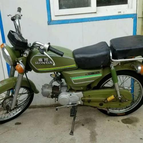 嘉陵70摩托新车视频,复古嘉陵70摩托改装