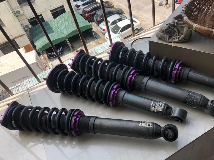 凌志is200改宽体,凌志is200跟250的区别