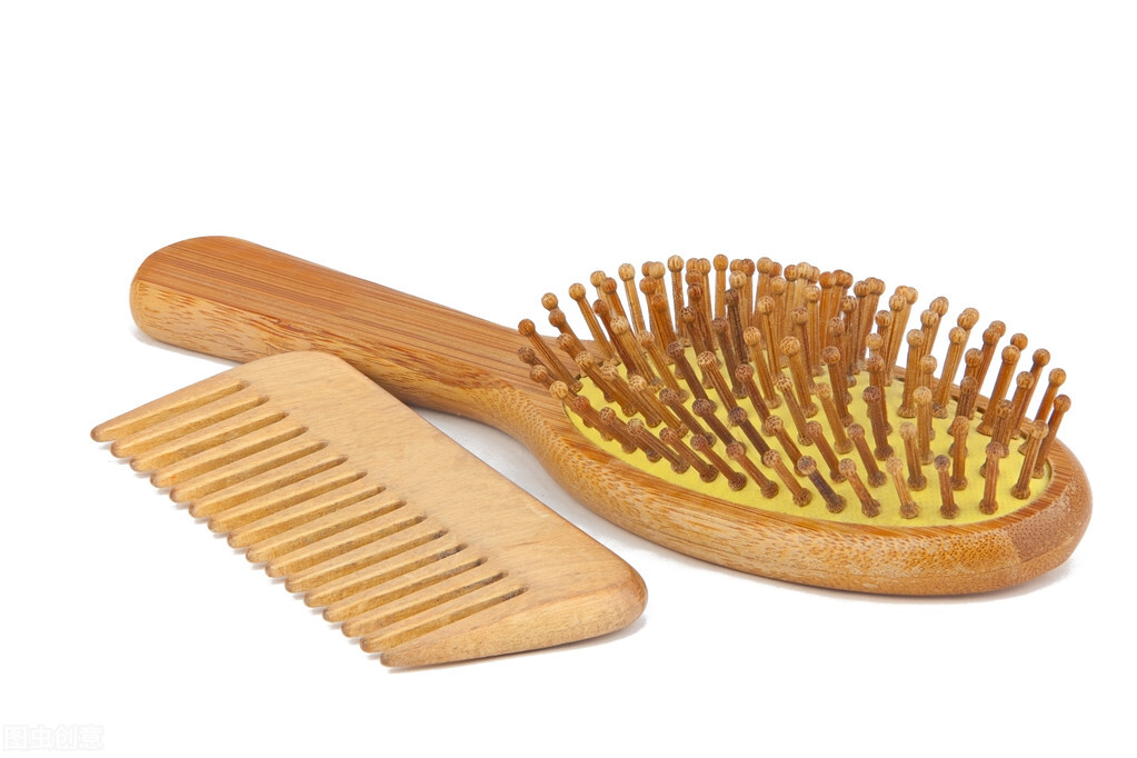 边牧幼犬掉毛都掉秃了,边牧掉毛家里怎么收拾