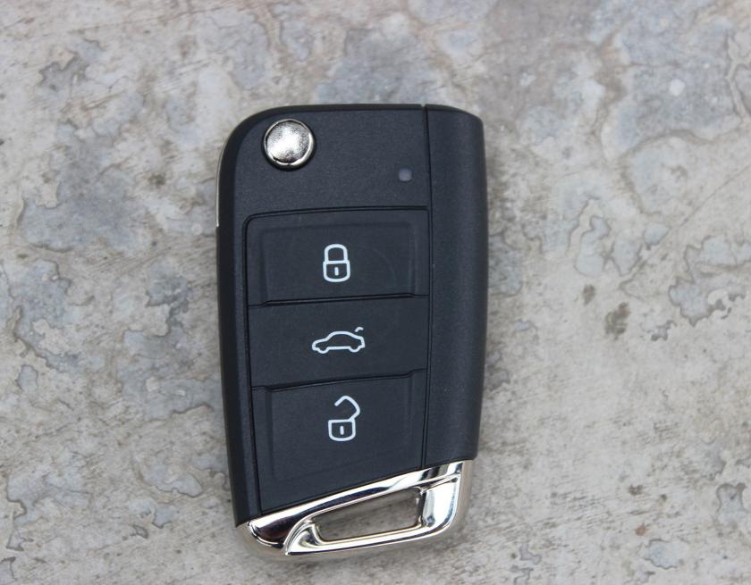 宝来钥匙没电了天窗怎么关,大众宝来车钥匙没电了怎么开门