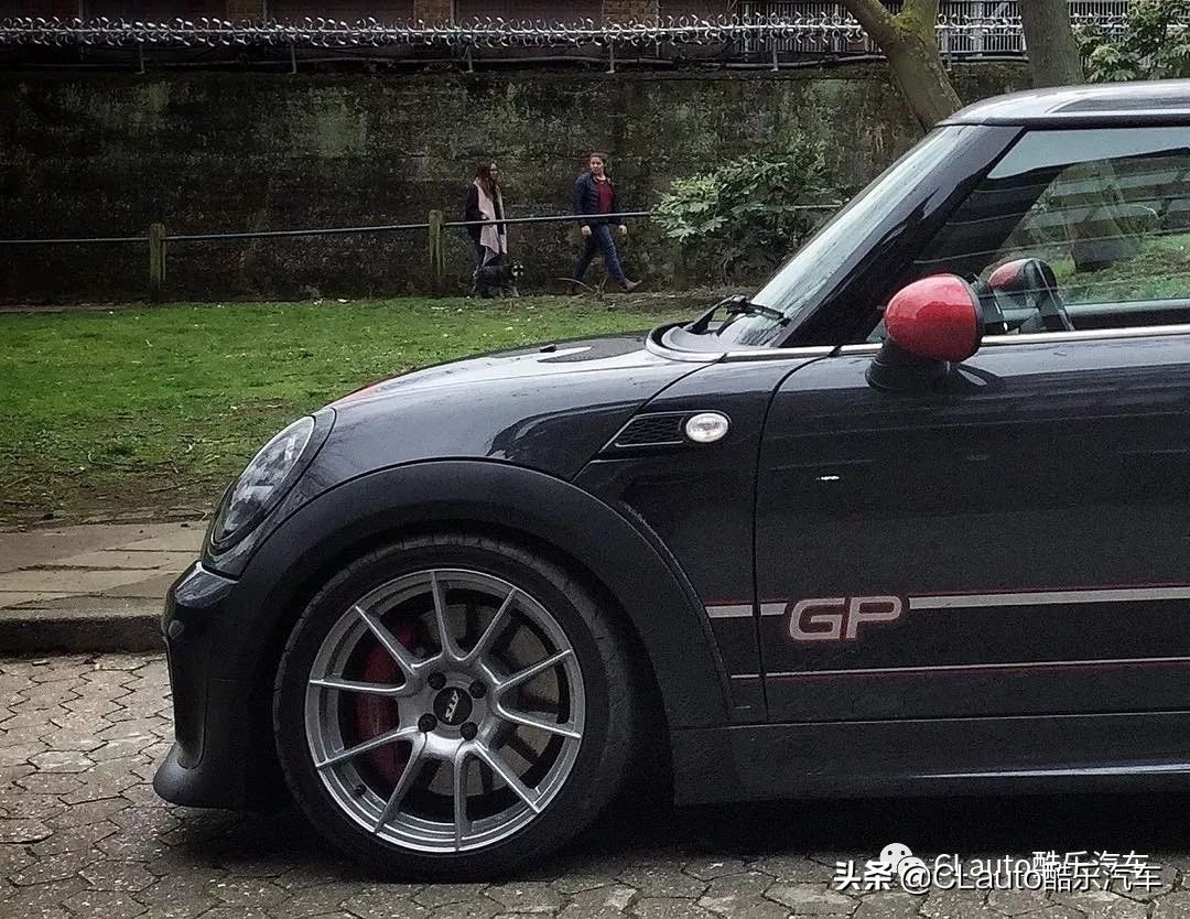 17寸最受欢迎的改装轮毂,最具性价比的改装轮毂