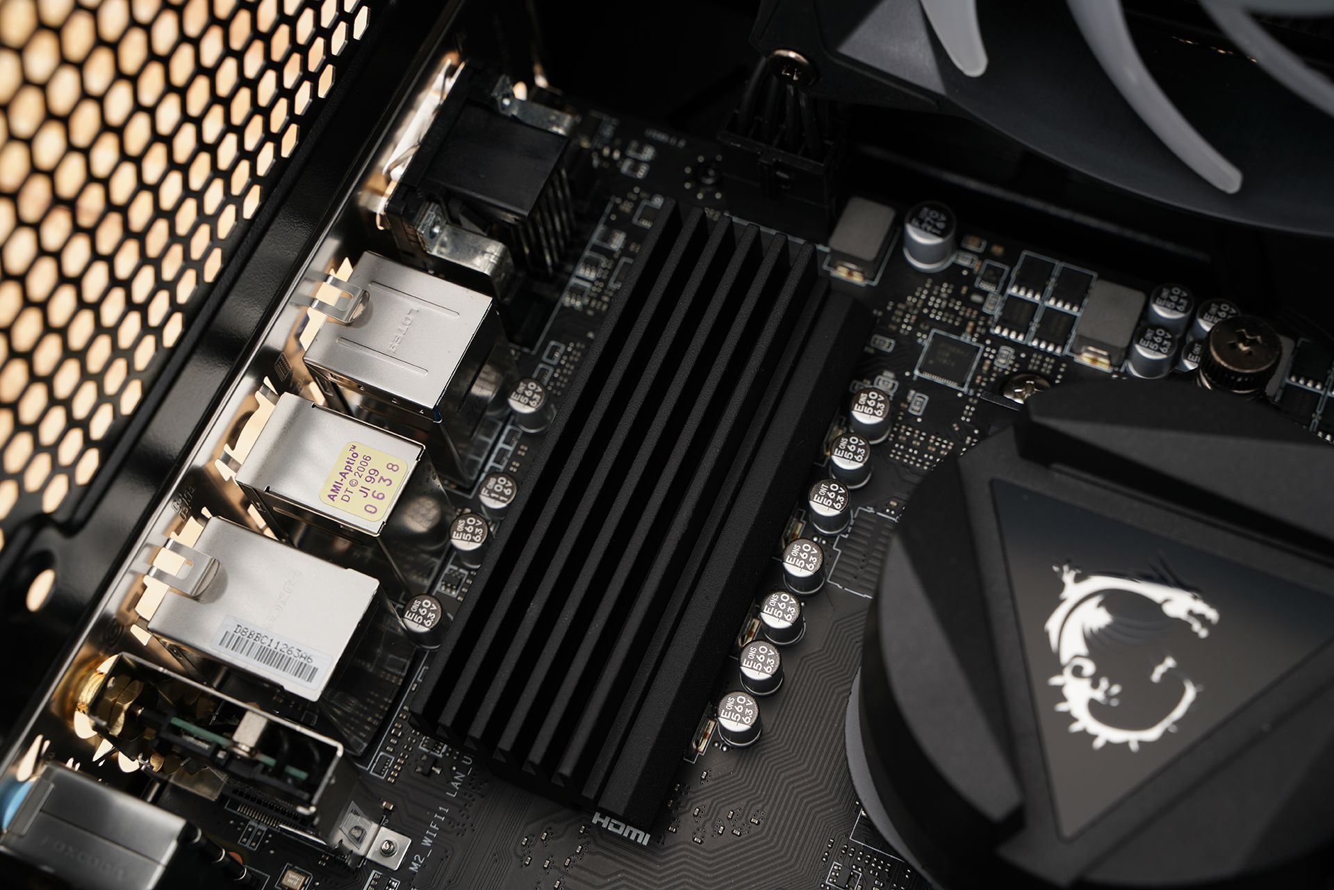 微星宙斯盾z5值不值得买,微星宙斯盾z5支持风扇