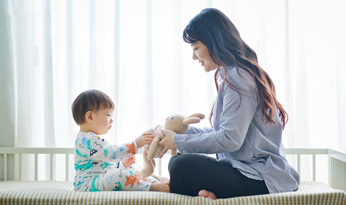 安抚小宝宝助眠,10个月宝宝的助眠手法