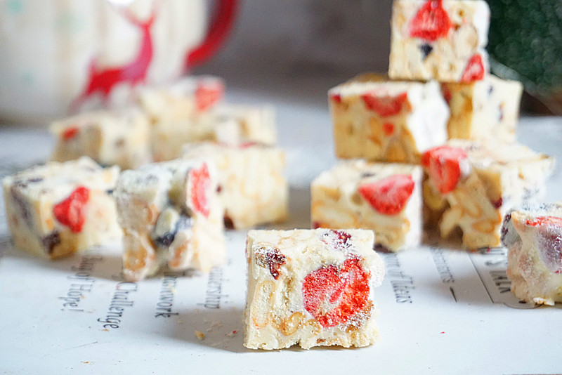 自己做的雪花酥为什么粘牙,雪花酥做出来粘牙是什么原因