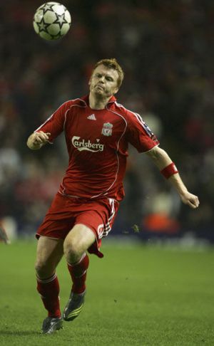 当今足坛十大重炮手,足坛近20年重炮手