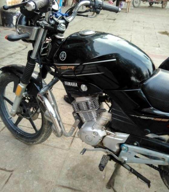 为啥摩托车放了几年没反应呢,摩托车电瓶正常放几天就没电了