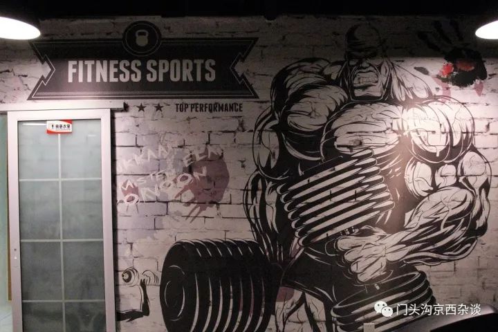 mma训练巴西柔术训练馆报名,mma综合格斗和巴西柔术